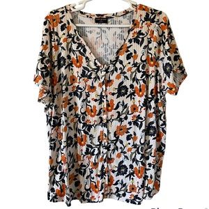 Lane Bryant 26/28 Flower Top